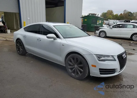 2015 Audi A7 Premium Plus z USA, uszkodzony, nr VIN WAUWGAFC6FN008870